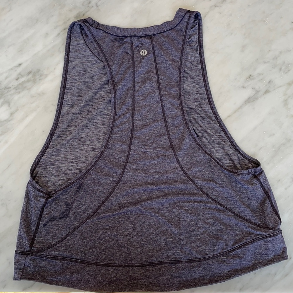 Crop muscle tank